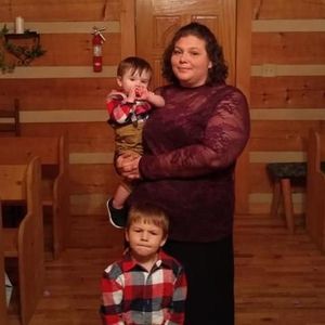 Meet your Posher, Cassandra